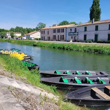 Le Vieux Moulin * Sansais